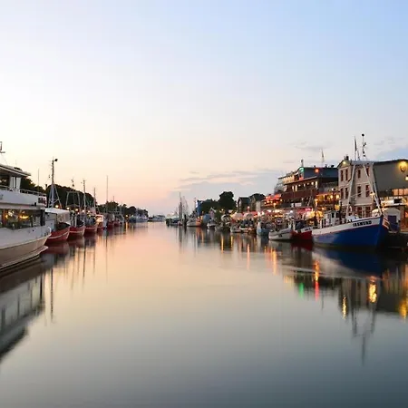 Διαμέρισμα Ankerplatz In Zentraler Lage Ρόστοκ