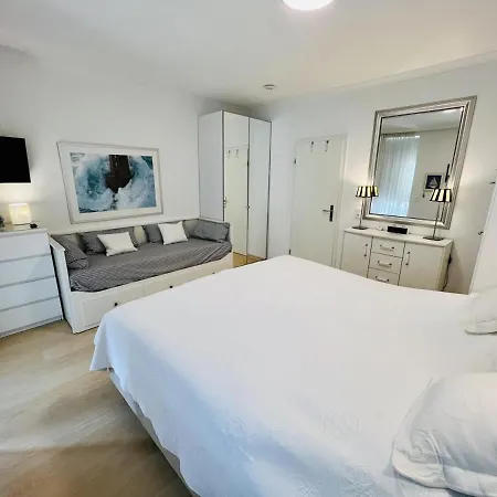 Ankerplatz In Zentraler Lage 아파트 로스토크