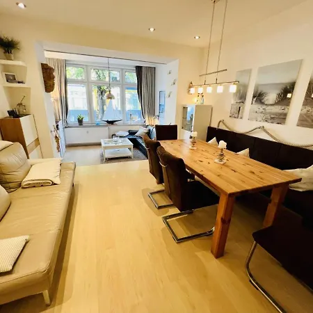 Апартаменты Ankerplatz In Zentraler Lage Росток